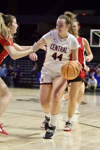 Wheeling Central Breezes Past Wayne, Into State Semifinals